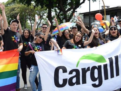 Cargill has my back As Cargill celebrates -imageheader 凤凰彩票支持我凤凰彩票庆祝-imageheader